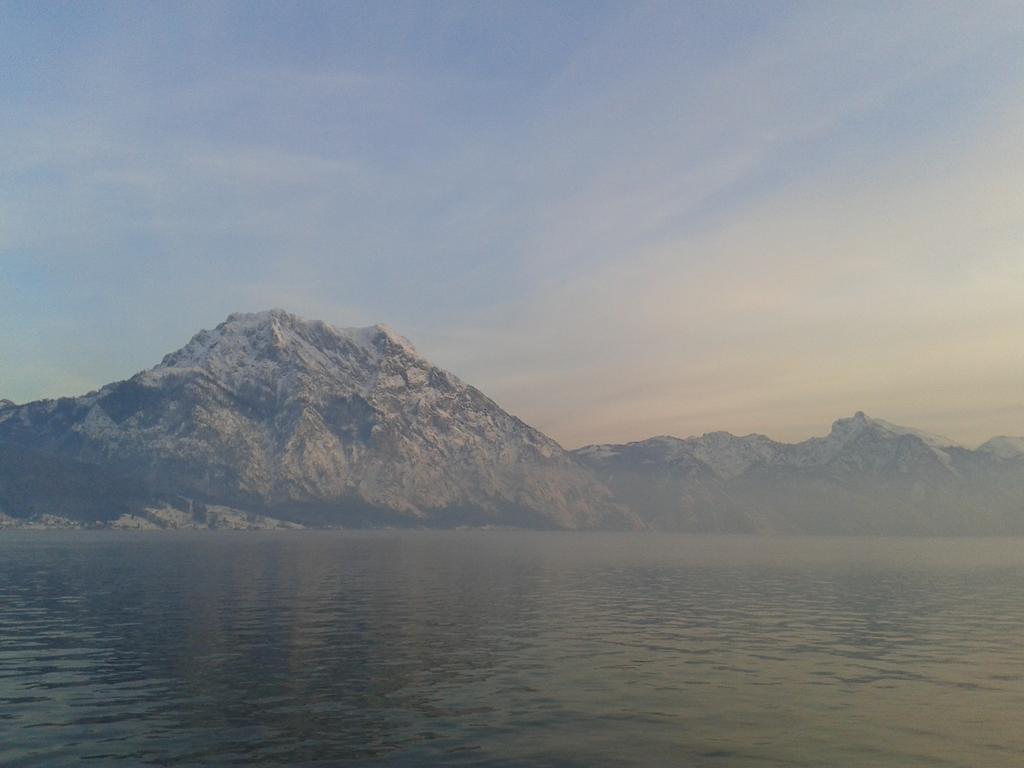 אלטמונסטר Apartment Schlosspark Am Traunsee חדר תמונה